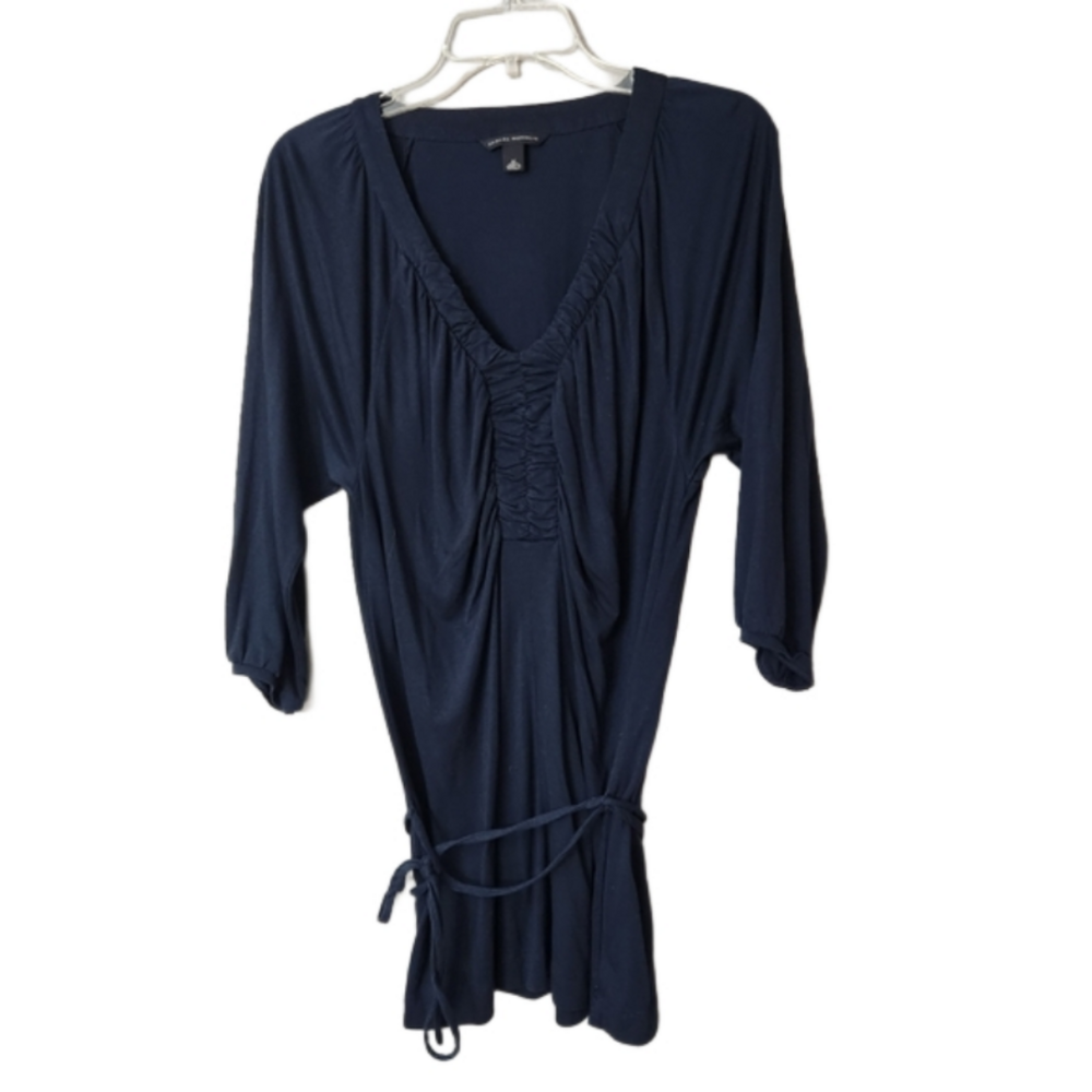 3/$25 Banana Republic navy blue V neck 3/4 sleeve tie front top size Medium